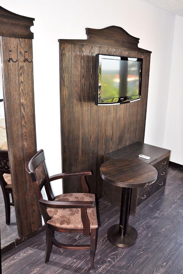 Kaleto Hotel Lom Екстер'єр фото